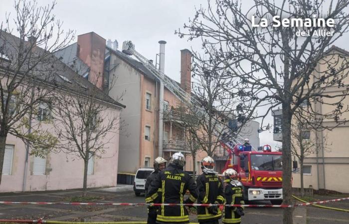 ein Toter bei Gebäudebrand