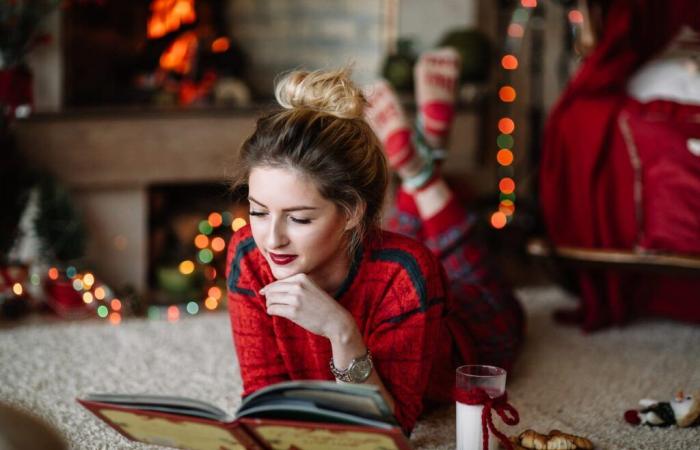 Hier sind die besten Bücher zum Lesen, während Sie auf Weihnachten warten, von Liebesromanen bis hin zu Thrillern