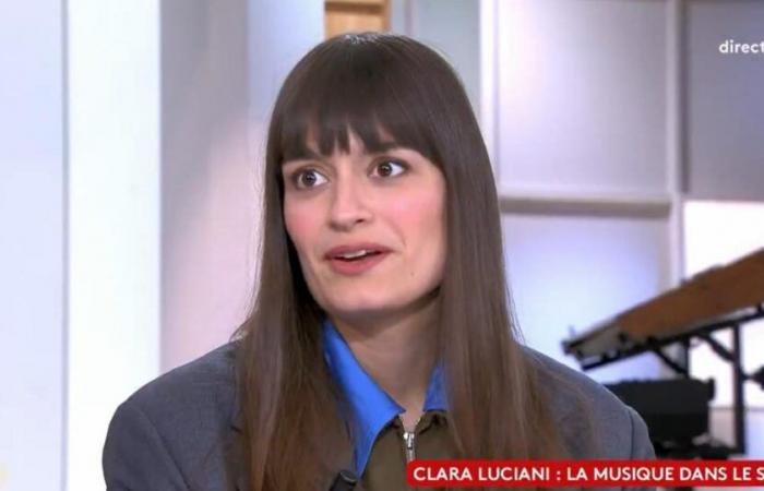 Clara Luciani verrät die Worte ihrer Begleiterin auf ihrem neuen Album