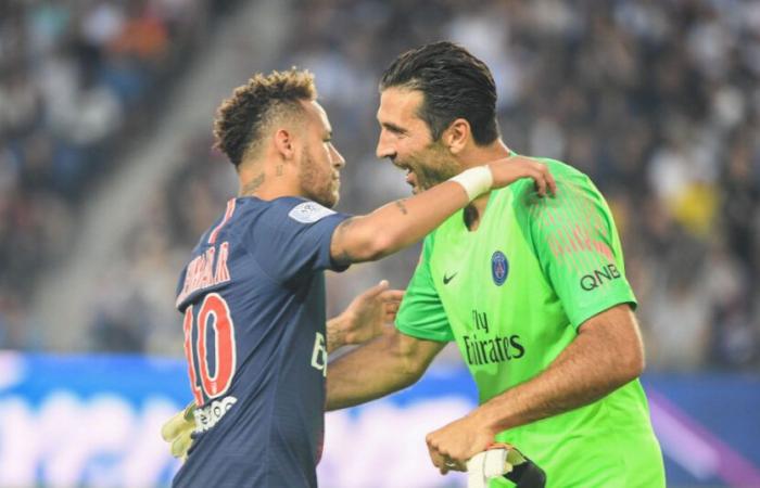 Laut Buffon hätte Neymar „fünf Ballon d’Ors gewinnen sollen“.