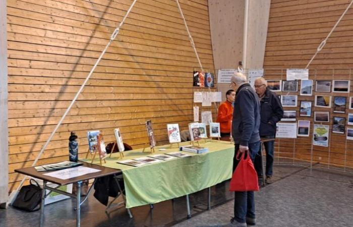 ÉTANG-SUR-ARROUX: Das Gymnasium für Natur und Wald von Velet präsentiert sich auf der Buchmesse in Etang-sur-Arroux