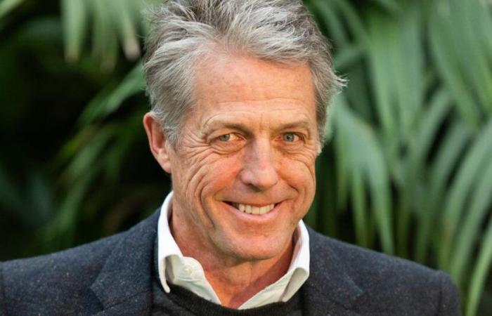 Hugh Grant scherzt über Vaterschaft im Alter von 64 Jahren