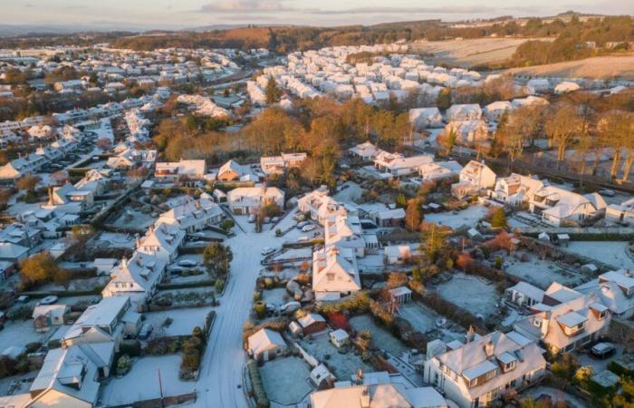 Vollständige Liste der ersten Postleitzahlen, die für die diesjährigen Zahlungen in Höhe von 25 £ bei kaltem Wetter direkt auf Bankkonten in Frage kommen