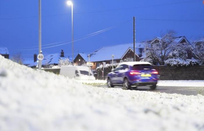 In Bildern: Großbritannien zittert, während das Schneewetter hereinbricht