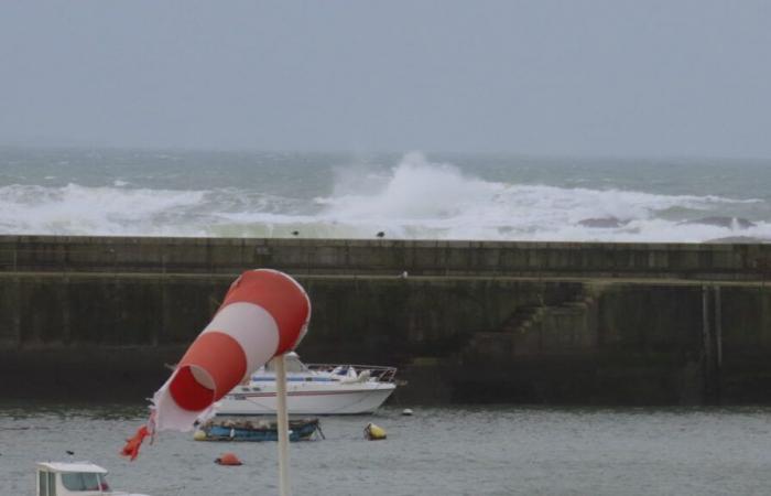 Die vier Departements haben von Météo France eine Wachsamkeit hinsichtlich Wind und Wellenüberflutung angeordnet