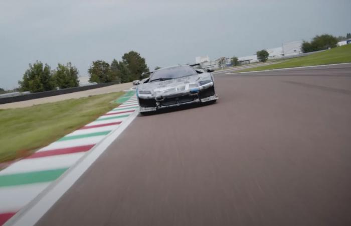 Charles Leclerc und Carlos Sainz testen den F80 in Fiorano