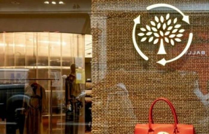 Mulberry will die Preise seiner Taschen auf unter 1.100 Pfund senken, um den Umsatz anzukurbeln