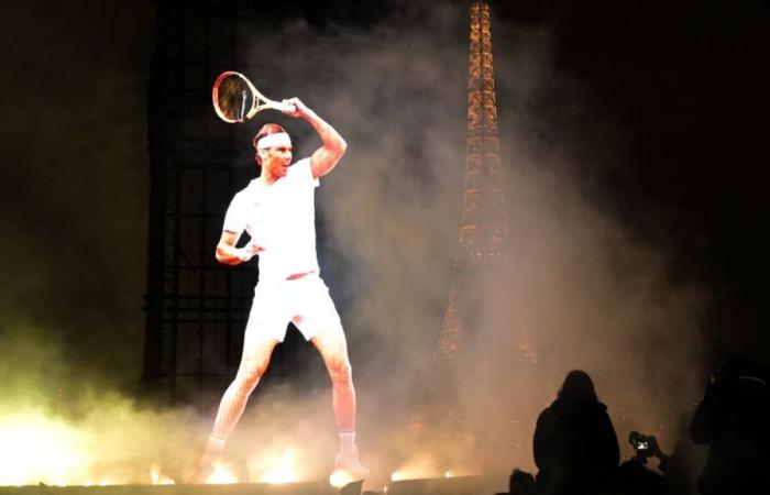 die Bilder der Hommage an Rafael Nadal im Herzen von Paris