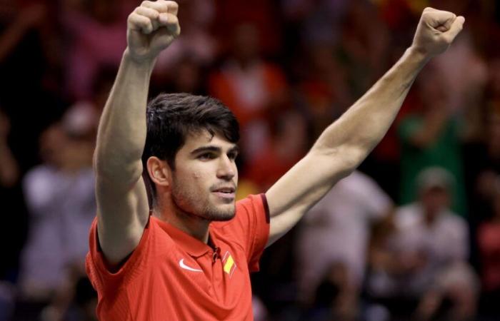 Tennis, Davis Cup: Carlos Alcaraz schlägt Tallon Griekspoor (7-6, 6-3) und glich für Spanien aus