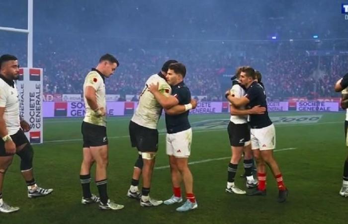 RUGBY. Eine schmerzhafte Lektion für Savea und die All Blacks: „Frankreich gegenüberzutreten ist unversöhnlich“