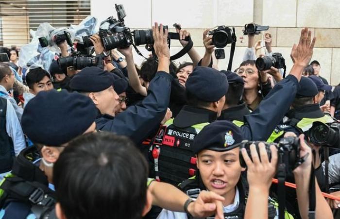 In Hongkong wurden 45 demokratiefreundliche Aktivisten wegen „Subversion“ zu bis zu zehn Jahren Gefängnis verurteilt