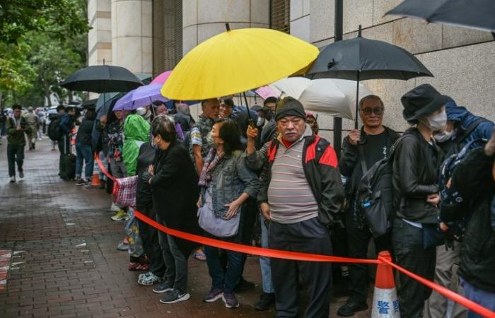 Gefängnis für 45 demokratiefreundliche Aktivisten in Hongkong wegen „Subversion“ verurteilt