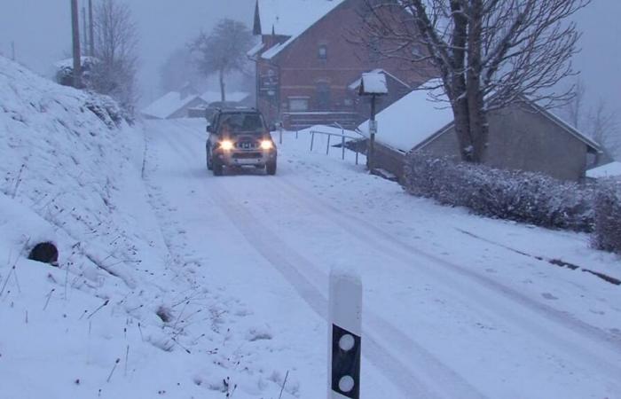 Frost, Nässe und Glätte erwartet: Wo es jetzt in Deutschland schneit