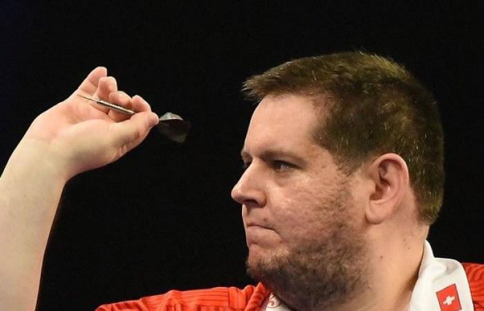 Der Schweizer Stefan Bellmont bei der Darts-Weltmeisterschaft