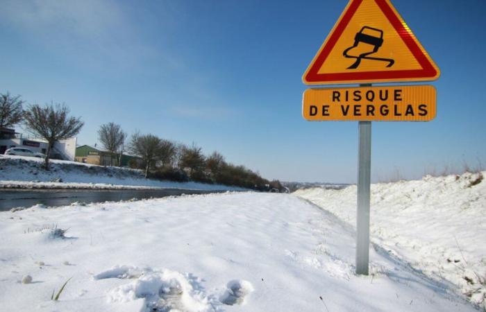 Halb Frankreich ist am Donnerstag in Alarmbereitschaft wegen Schnee, Eis und Wind