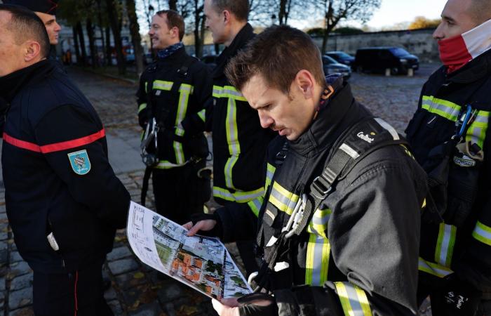 Fünf Jahre nach dem Brand von Notre-Dame überprüfen Feuerwehrleute ihre neuen Verfahren