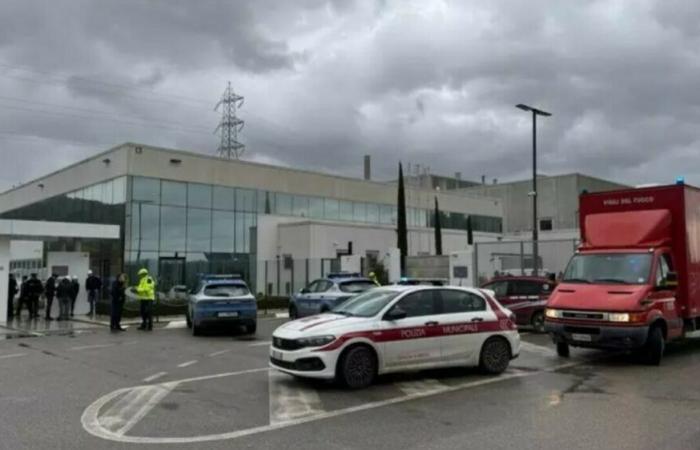 Explosion in einem Metallurgieunternehmen in Arezzo: Vier Arbeiter ins Krankenhaus eingeliefert