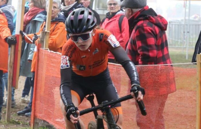 Lucie Elizalde aus Agnos, Juwel des französischen Cyclocross