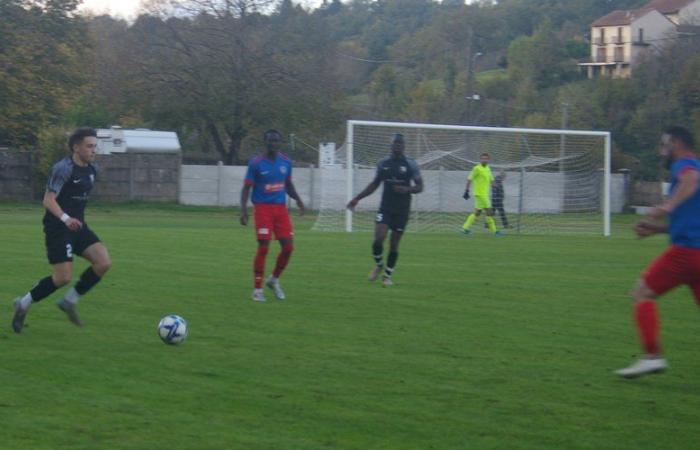 Aubin. Fußball: Der ESC setzt seine Siegesserie bei Ouest Aveyron fort