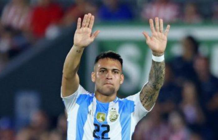 Argentinien gewinnt, Brasilien wird von Uruguay zurückgehalten