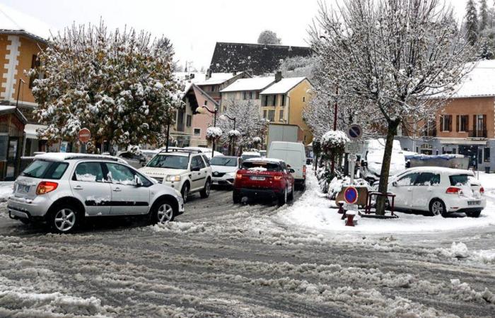 In den Alpes-de-Haute-Provence könnte es an diesem Donnerstag zwischen 300 und 400 Metern über dem Meeresspiegel schneien