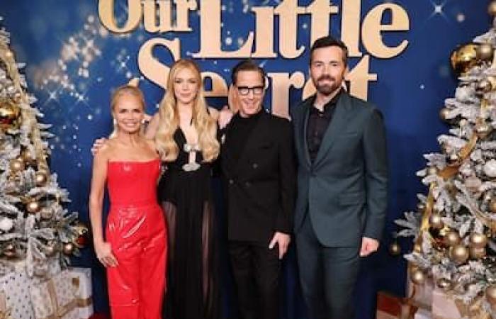 Lindsay Lohan sorgt bei der Premiere ihrer romantischen Weihnachtskomödie „Our Little Secret“ für Aufsehen.