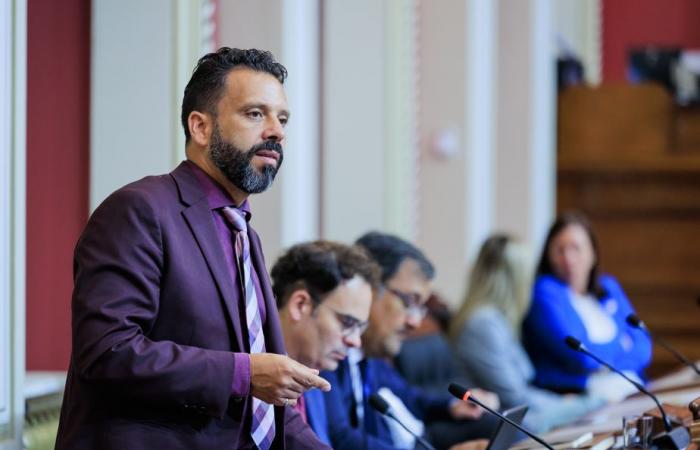 Solidarität in Quebec | Abgeordneter Haroun Bouazzi macht „ein paar Tage“ Pause