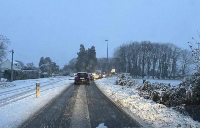 Ein Teil Frankreichs liegt unter Schnee, 56 Departements stehen unter orangefarbener Wachsamkeit