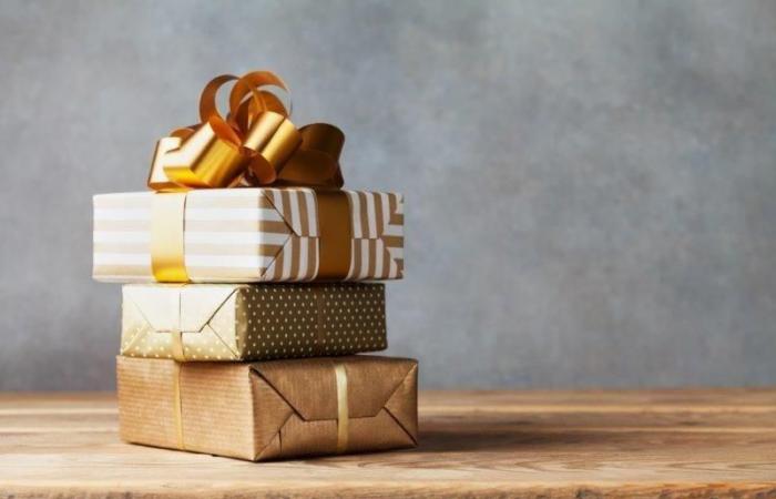 Feierlichkeiten zum Jahresende – Firmengeschenk: Welche Regeln gelten?