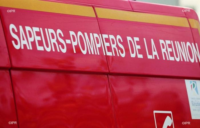 Ein Brand zerstört das Refektorium des Kollegs Mahé de La Bourdonnais in Saint-Denis