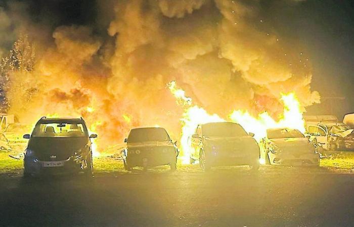 TOP-NEWS: 21 Autos bei einem Garagenbrand zerstört / Die Hautes-Pyrénées werden ab Mittag wegen des Windes in Alarmbereitschaft versetzt … Informationen folgen diesen Donnerstag, 21. November