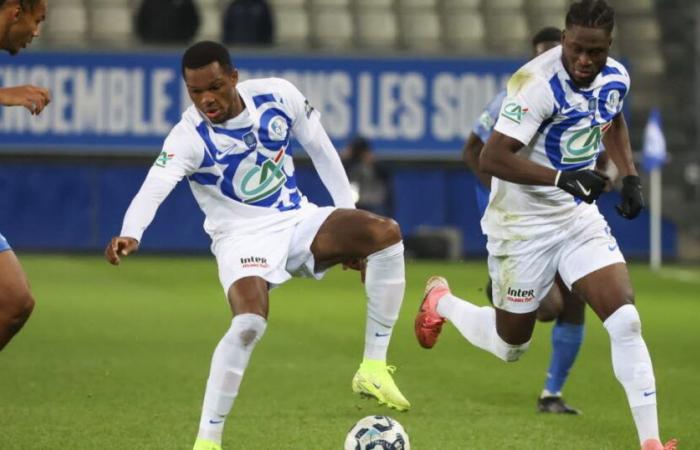 Französischer Pokal. GF38, FC Annecy, Valence… finden Sie die Daten und Zeiten aller Poster für die 8. Runde