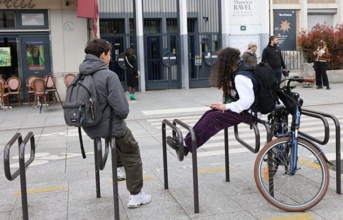 „Ein atemberaubendes Urteil“: Wegen Morddrohungen gegen den Rektor des Maurice-Ravel-Gymnasiums zu einer 60-tägigen Geldstrafe verurteilt, die Pariser Staatsanwaltschaft legt Berufung ein