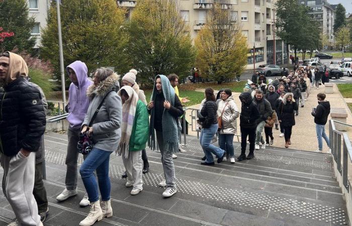 „Wir idealisieren oft einen Beruf…“ junge Menschen suchen bei der IHK von Aveyron nach Antworten