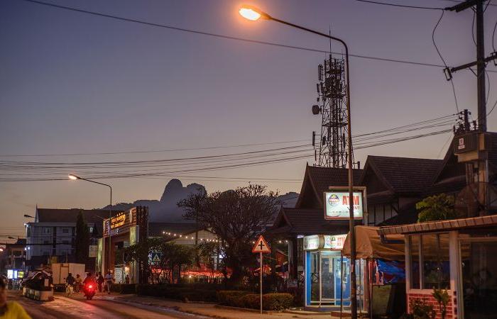 Laos: Australischer Rucksacktourist stirbt, als Länder vor mutmaßlichen Methanolvergiftungen in einem südostasiatischen Land warnen