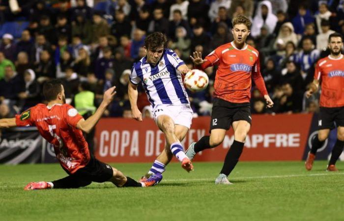 Jove Español 0-5 Real Sociedad: Der Steinbruch Txuri-Urdin verfehlt seinen Termin nicht