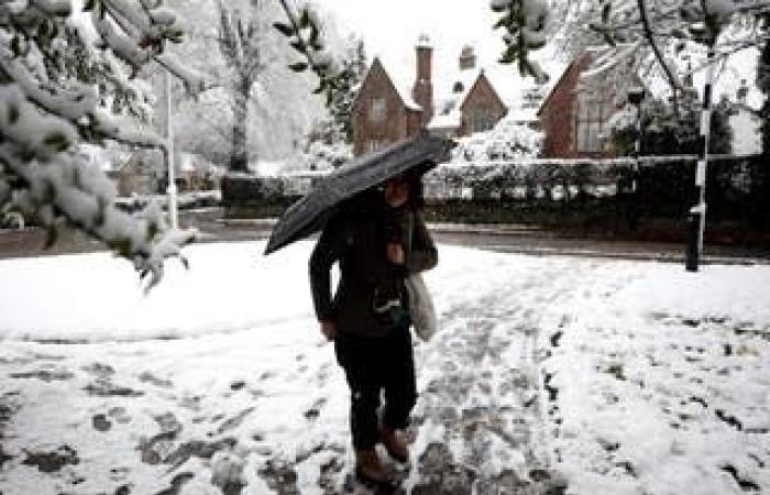 Sturm Bert wird Windgeschwindigkeiten von 70 Meilen pro Stunde mit sich bringen und Großbritannien mit starkem Schneefall überhäufen, warnt Met Office – UK-Wetter live