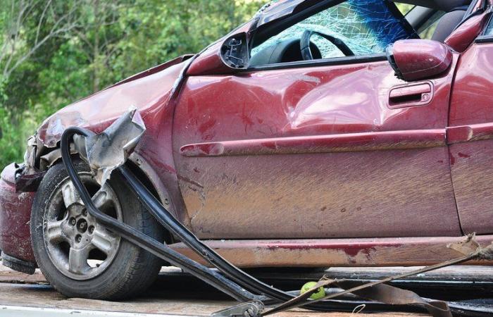 Ein junger Mann, der betrunken am Steuer sitzt, rammt vor seiner Flucht einen Autofahrer tödlich: Das Opfer war sein ehemaliger Lehrer