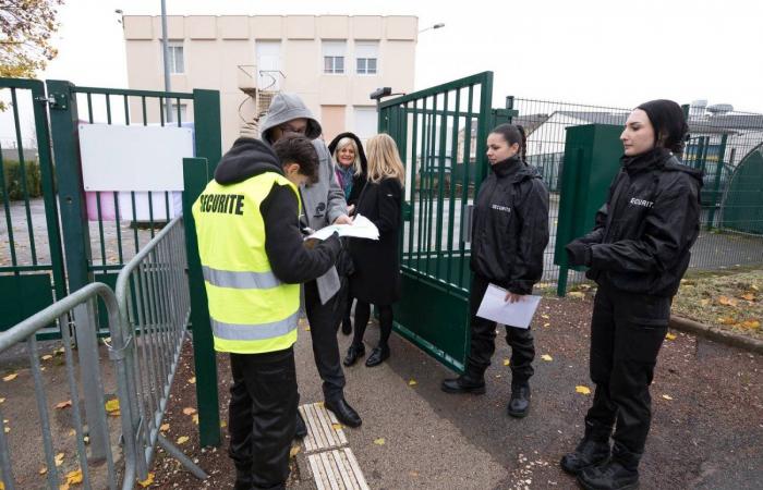 CHENÔVE: Die Berufsoberschule trägt den Namen Roland Carraz