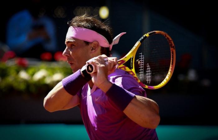 ATP, Wirtschaft > Babolat hat wirklich seinen „Helden“, Rafael Nadal, verloren: „Es dauerte ein wenig, bis es klar wurde, als er das Ende seiner Karriere ankündigte. Aber wir bleiben ihm treu, insbesondere seiner Akademie“, erklärt Jean-Christopher Verborg