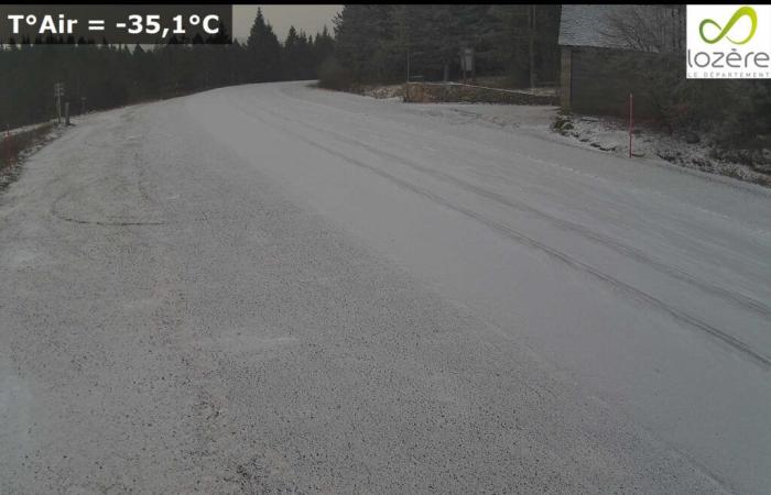 Schnee fällt diesen Donnerstag in Okzitanien, Bilder in Lozère