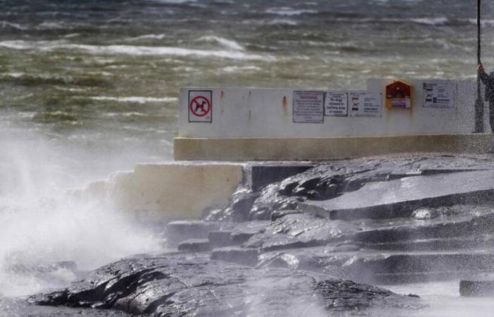 Sturm Bert wird dieses Wochenende Irland treffen, mit starken Winden und starkem Regen ist vorhergesagt