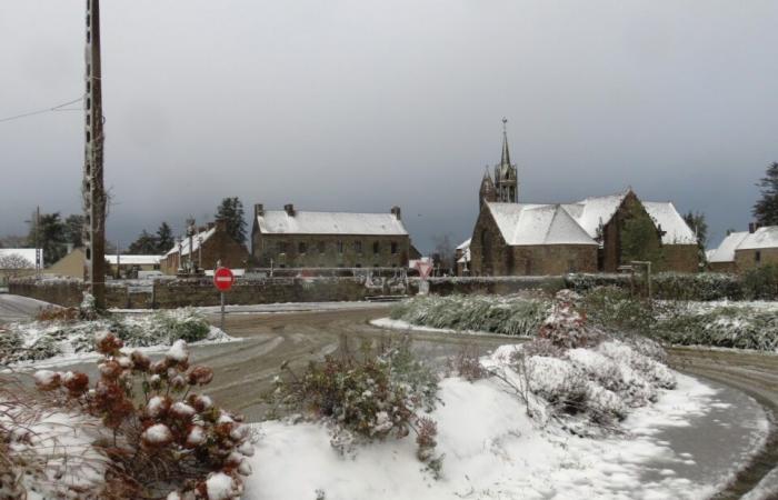 Die kleine Stadt Côtes-d’Armor hat bis zu 5 cm Schnee aufgeweckt, kann aber auf Bernard zählen