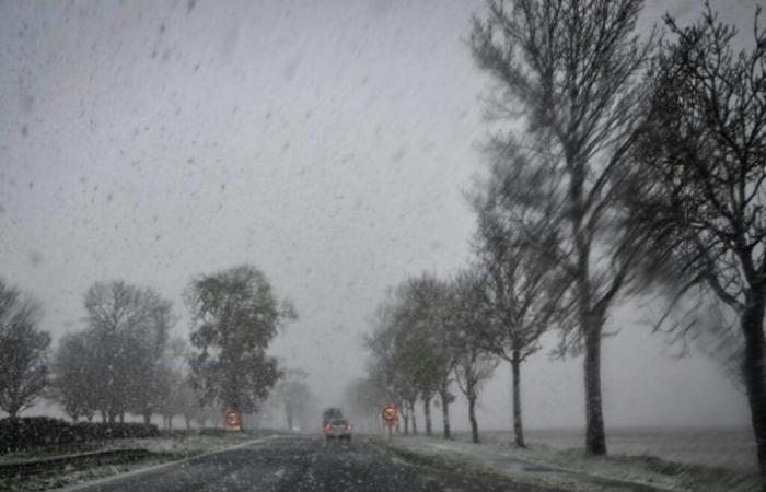 Sturm Caetano: „schwieriger“ Verkehr im Westen, Schnee erreicht die Hauptstadt