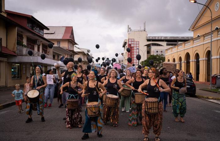 Aufruf zu einem Marsch in Cayenne am 25. November