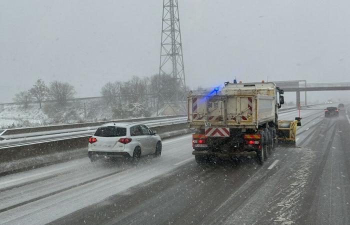 APRR bereit für den Schnee, an Bord mit Philippe, am Steuer eines Salzstreuers