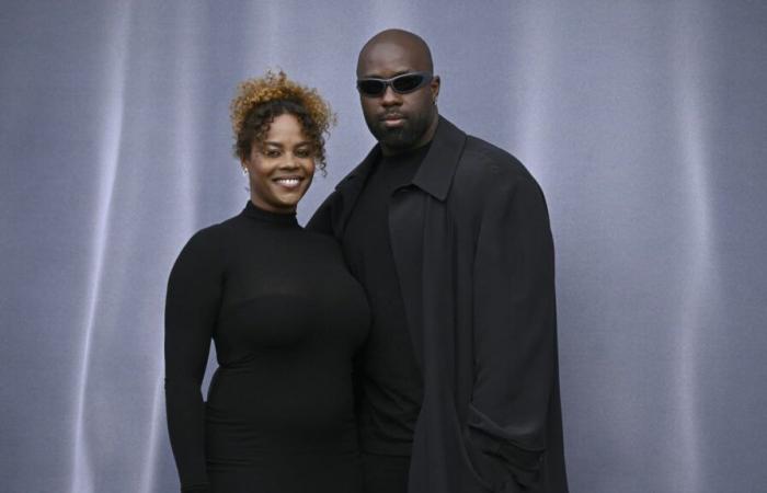 Teddy Riner und seine Partnerin Luthna werden die französische Version der Show „Love is Blind“ moderieren.