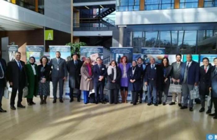 Eine große marokkanische Justizdelegation auf Studienbesuch beim EGMR in Straßburg