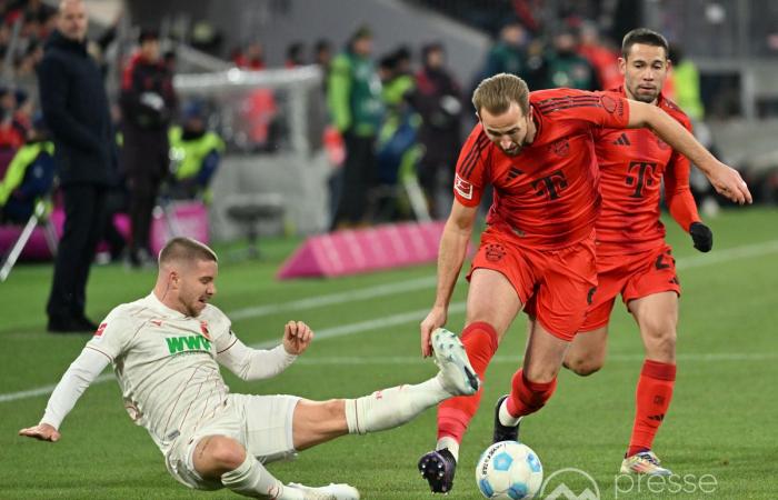 „Bis zu den zwei Elfmetern haben wir es gut verteidigt.” | Die Stimmen zur 0:3 Auswärtsniederlage des FCA bei den Bayern