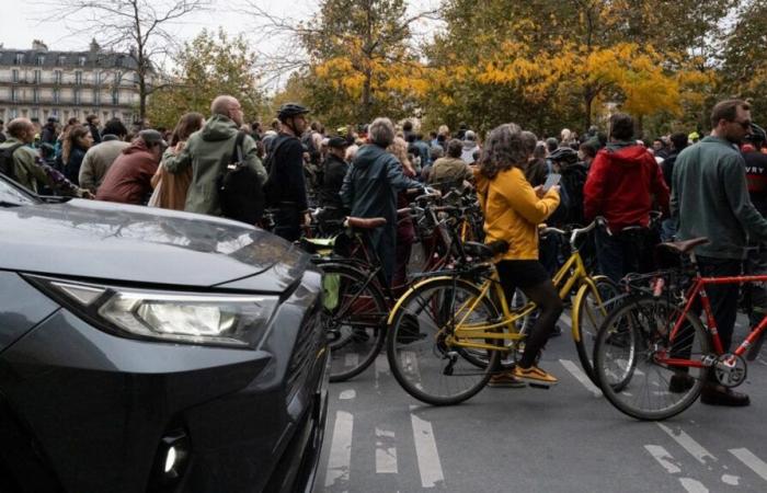 Das Rathaus fordert die Regierung auf, den Verkehr von SUVs zu verbieten